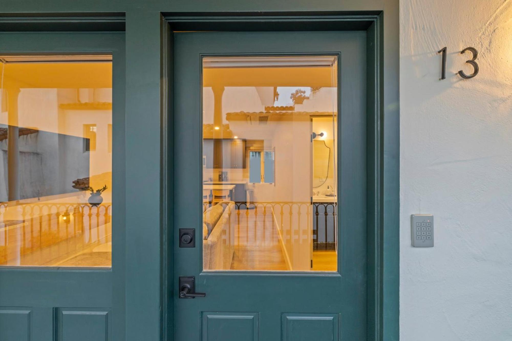 Casa Jardin - Boutique Suites In Downtown Σάντα Μπάρμπαρα Εξωτερικό φωτογραφία